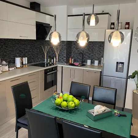 Coralia Glamour